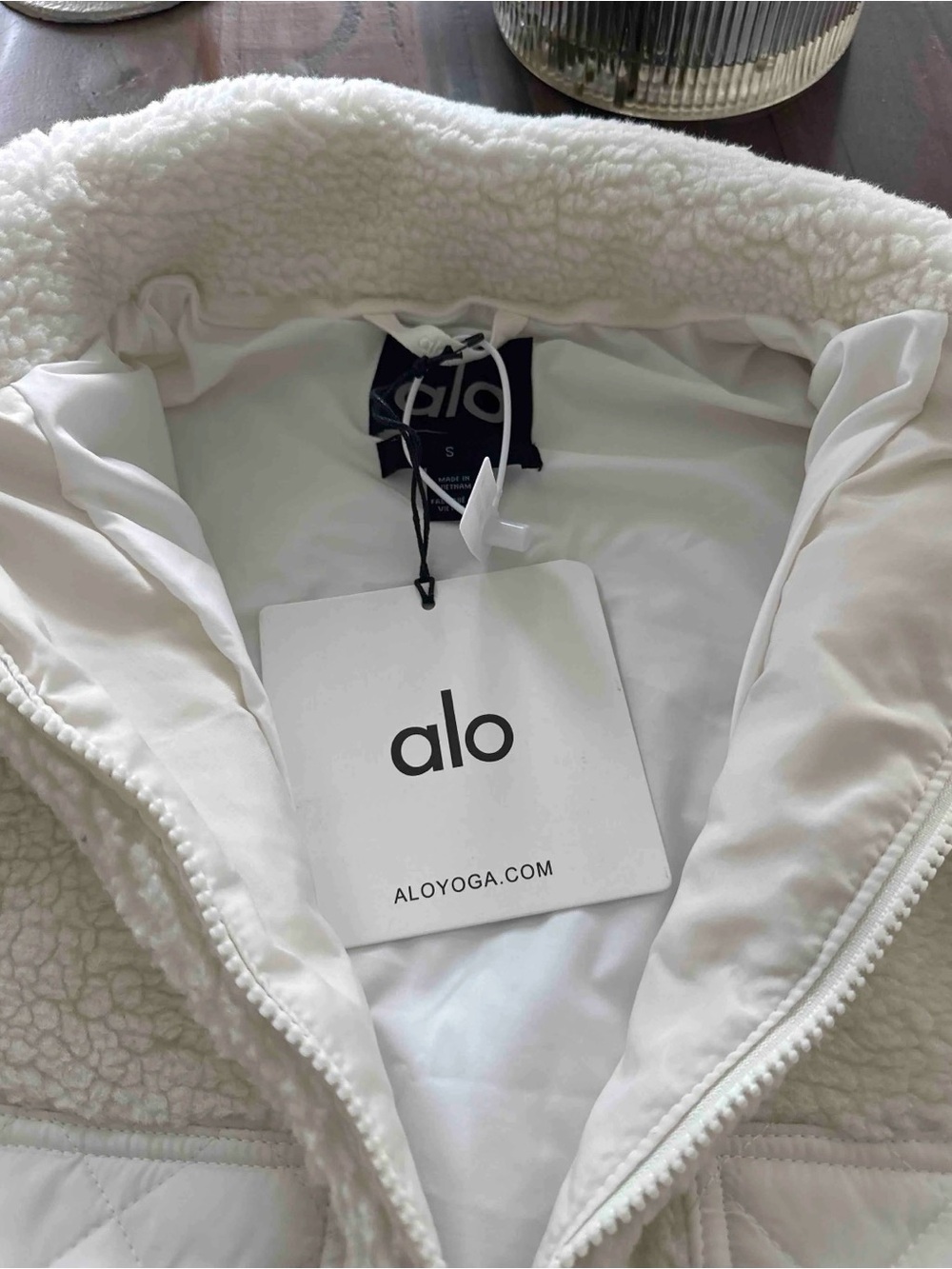 ALO Yoga Cream Sherpa Quilted Bomber Jacket - Picture 2 of 6